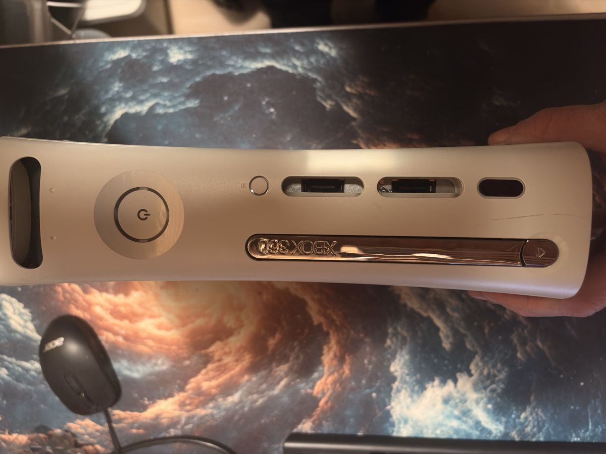 Microsoft Konsolen: Xbox 360 Console - White - Great Deal – Defekt aus Oberdorf SO von Swiss-Inc 2