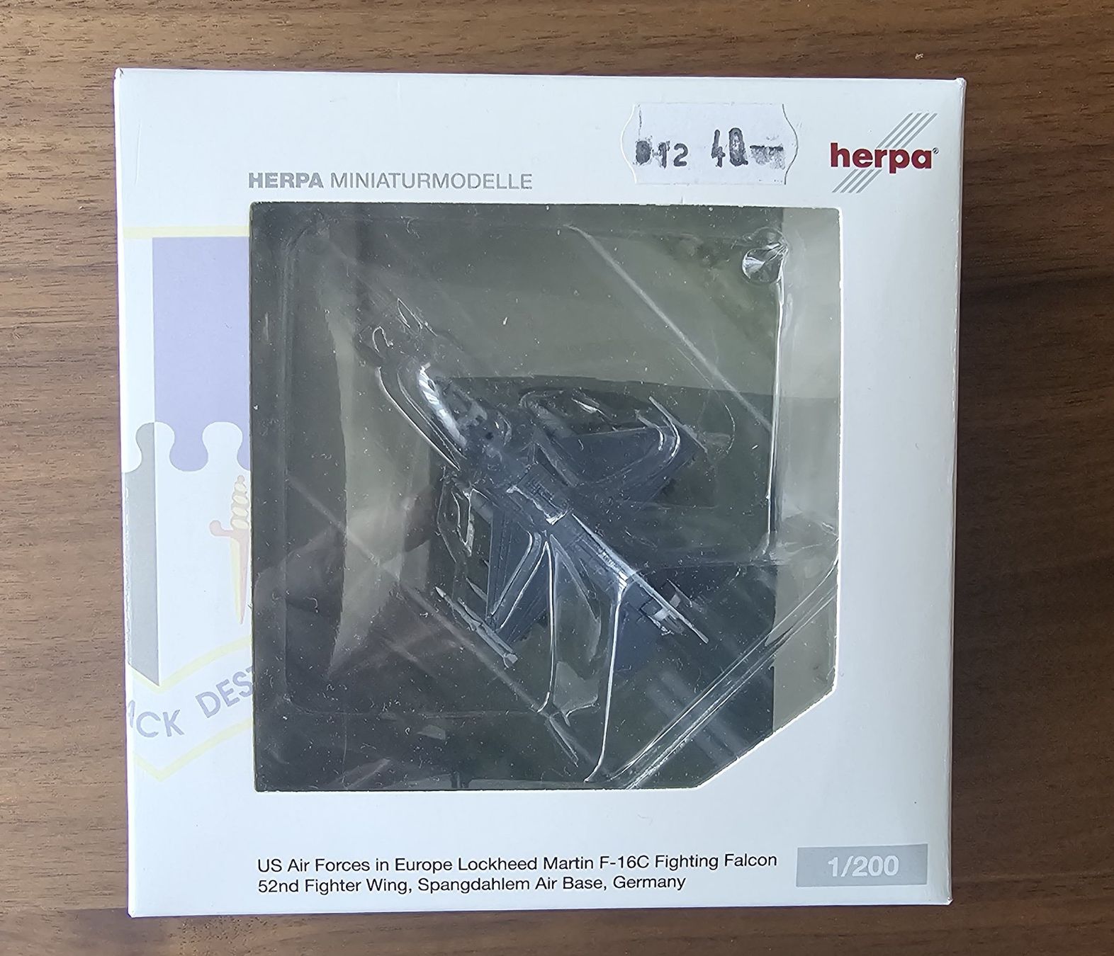 Herpa Modellbausätze & Standmodelle: Lockheed Martin F-16C Fighting Falcon – Neu und originalverpackt aus Zürich von x24CBR1000 1