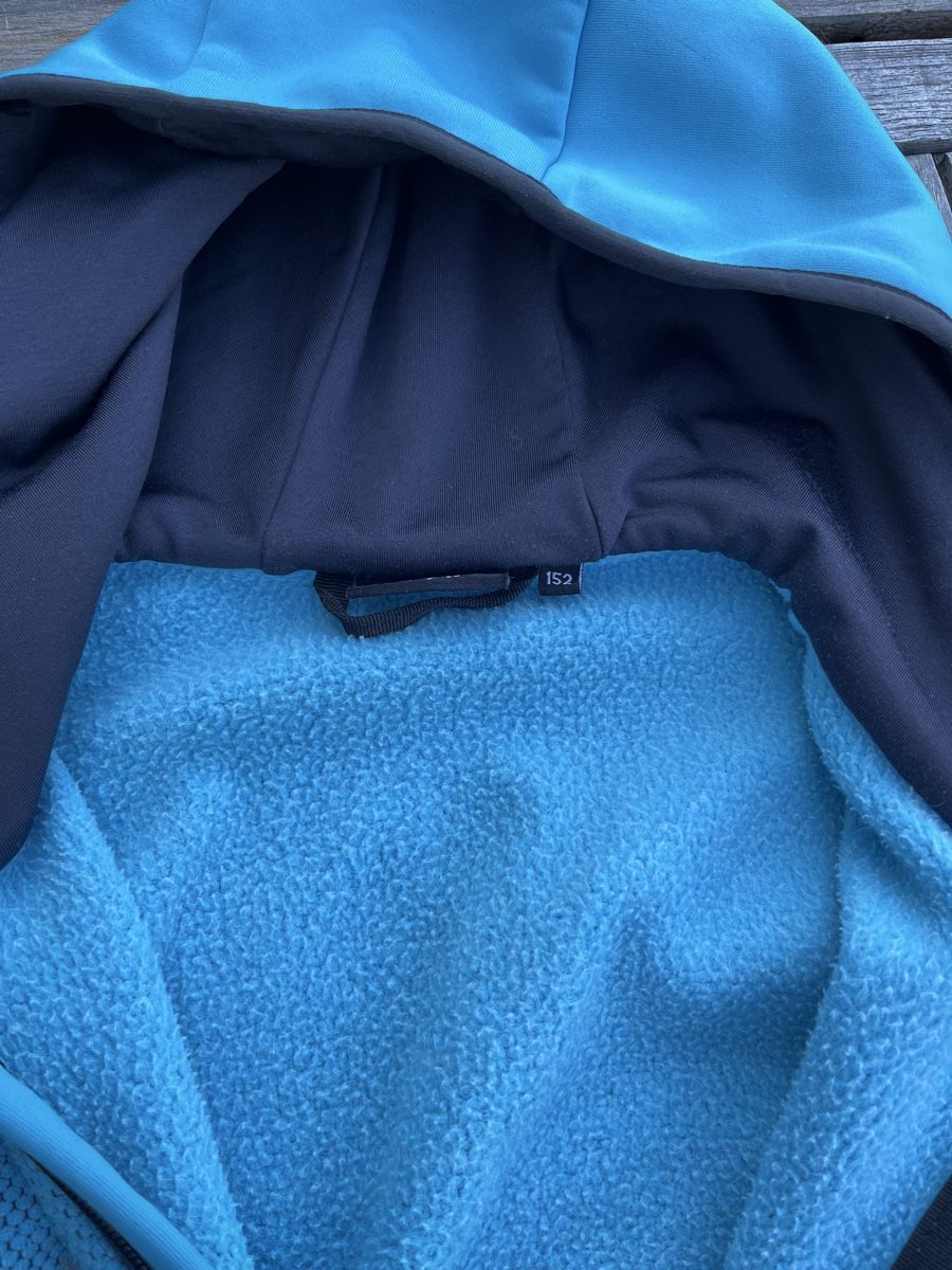 Giacche & Cappotti: Jäckchen Fleece warm Gr 152 – Usato da Winterthur venduto da Sabbia99 1