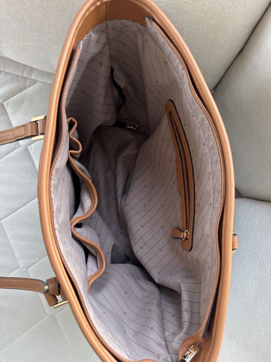 L.Credi Sacs femmes: L.CREDI Handtasche / Shopper – Neuf (Voir description) à Effretikon par MeSch357 1