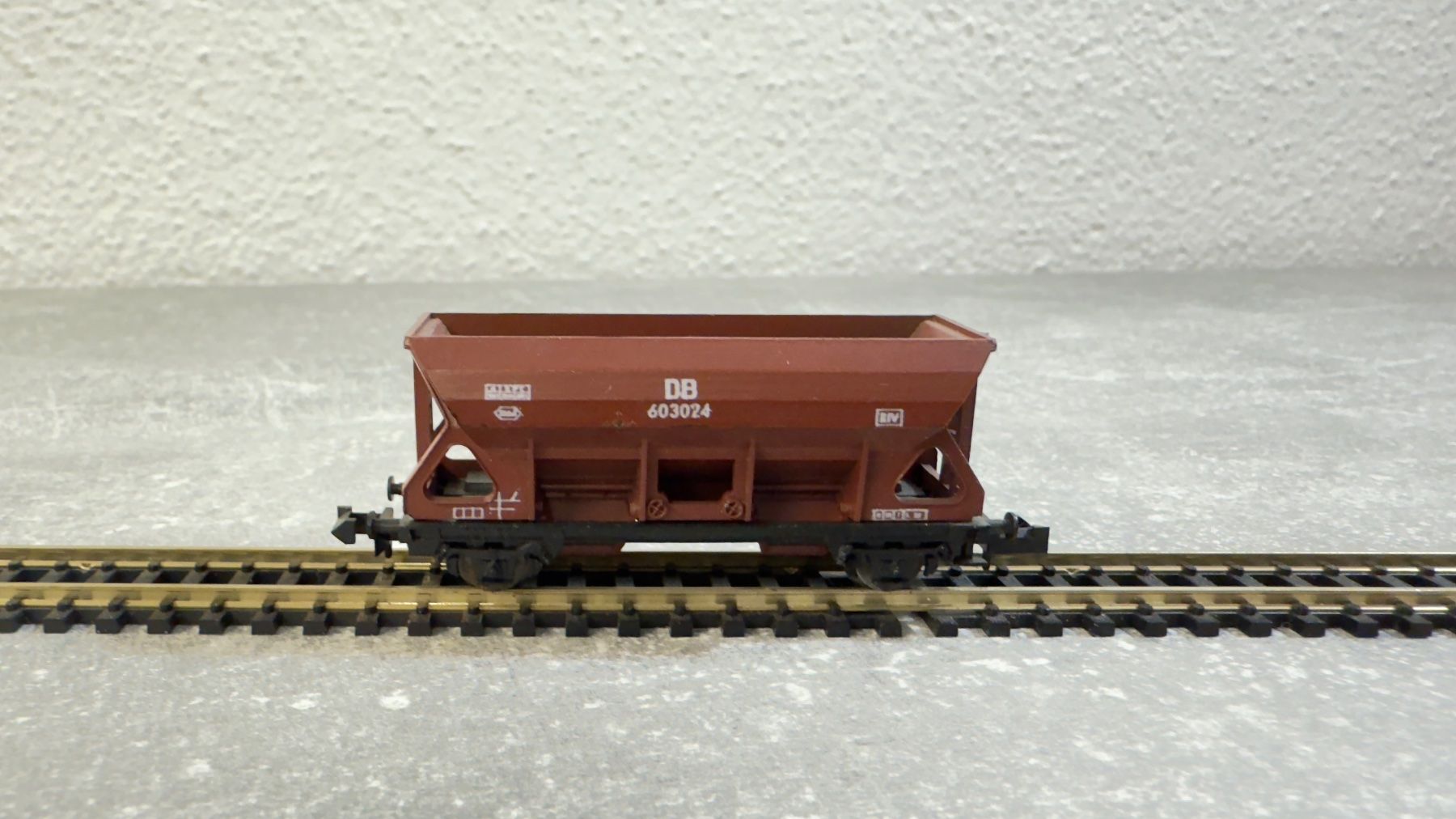 Roco Modellini di ferrovie: Roco Kieswagen Spur N – Usato da Schlieren venduto da rat_lq6b 2