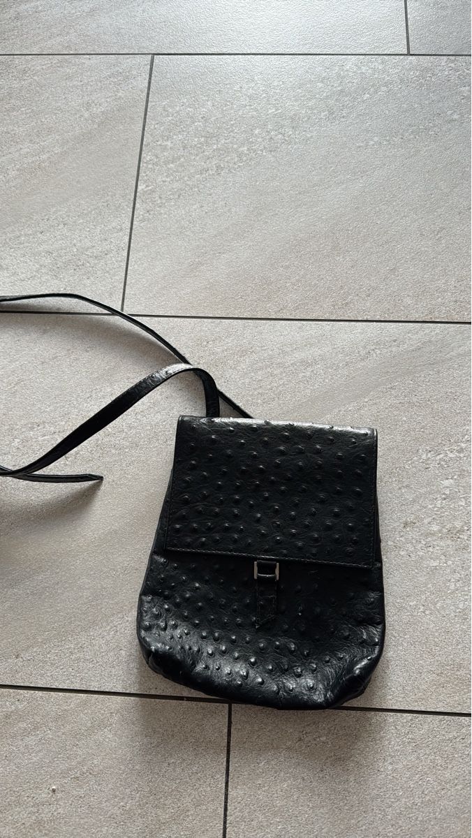 Borse da donna: Edle Straussenledertasche Schwarz – Usato da Vella venduto da Buendnersteinbock