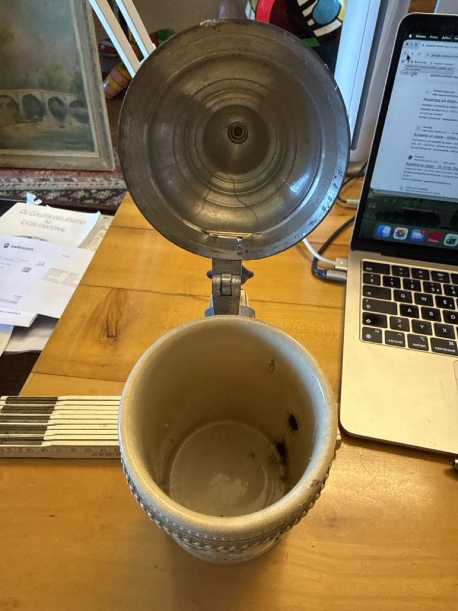 Gläser: Chope à bière en grès  – Gebraucht aus Schmitten FR von Hohezelg 1