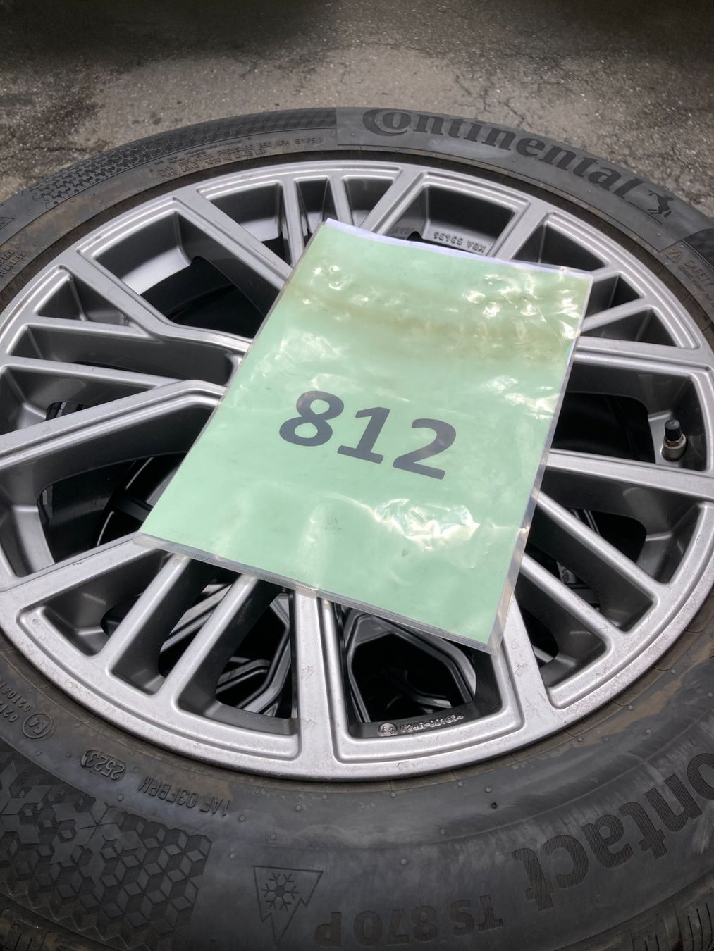Audi Pneumatici & Ruote complete: 255/55R19 Winterräder Audi e-tron – Usato da Cham venduto da WB2223 8