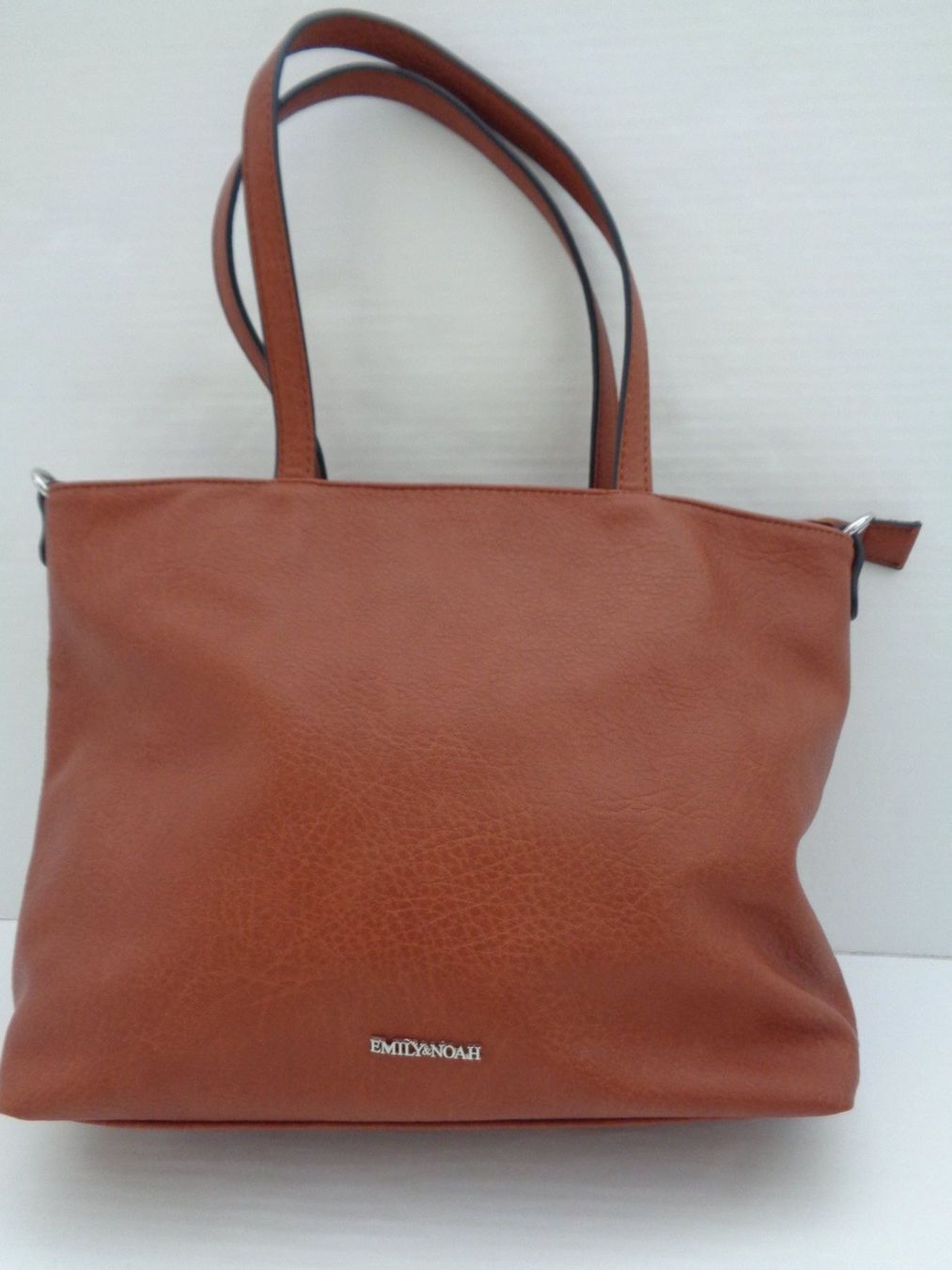 Borse da donna: 2 Emily u. Noah Design Taschen – Usato da Chur venduto da omonia 2