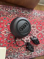 Audi Airbag mit Knöpfe (schwarzer Rahmen)