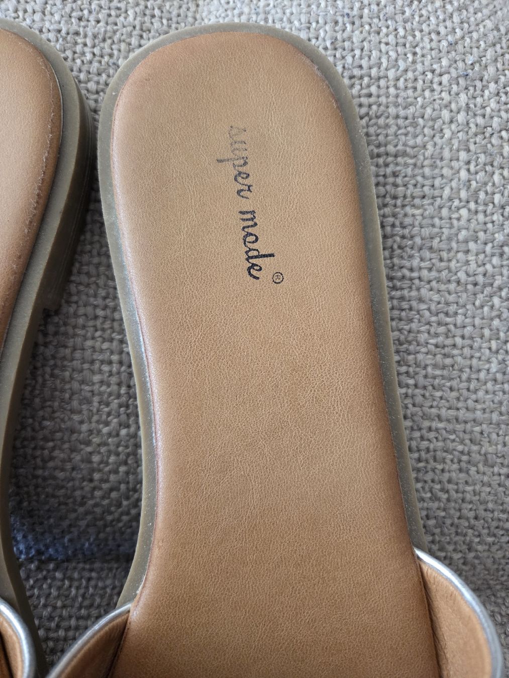 Scarpe da donna: slippers 40 – Usato da Zug venduto da Bibibo 3