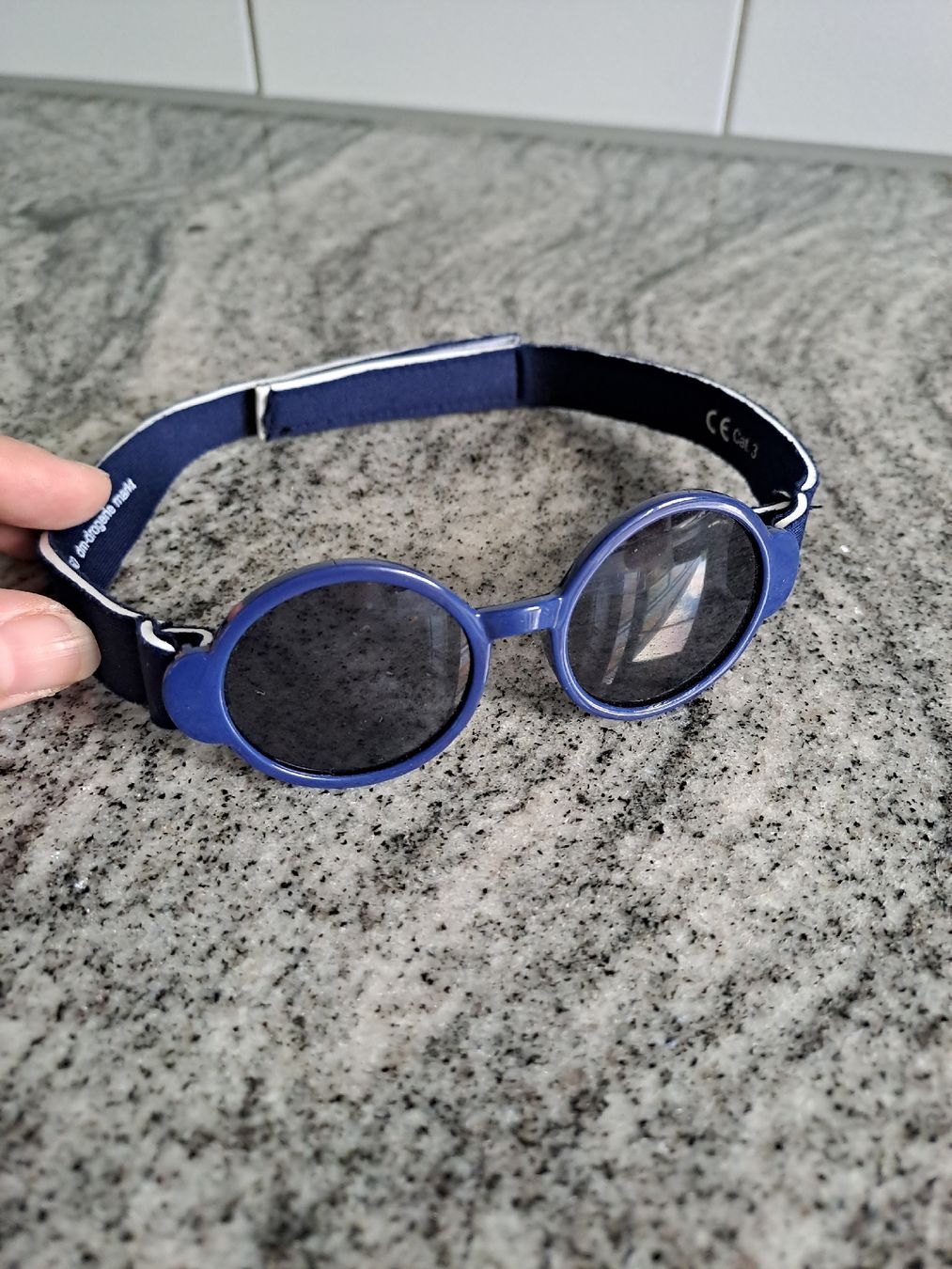Occhiali & Lenti: Sonnenbrille Baby – Usato da Rickenbach LU venduto da bishiida
