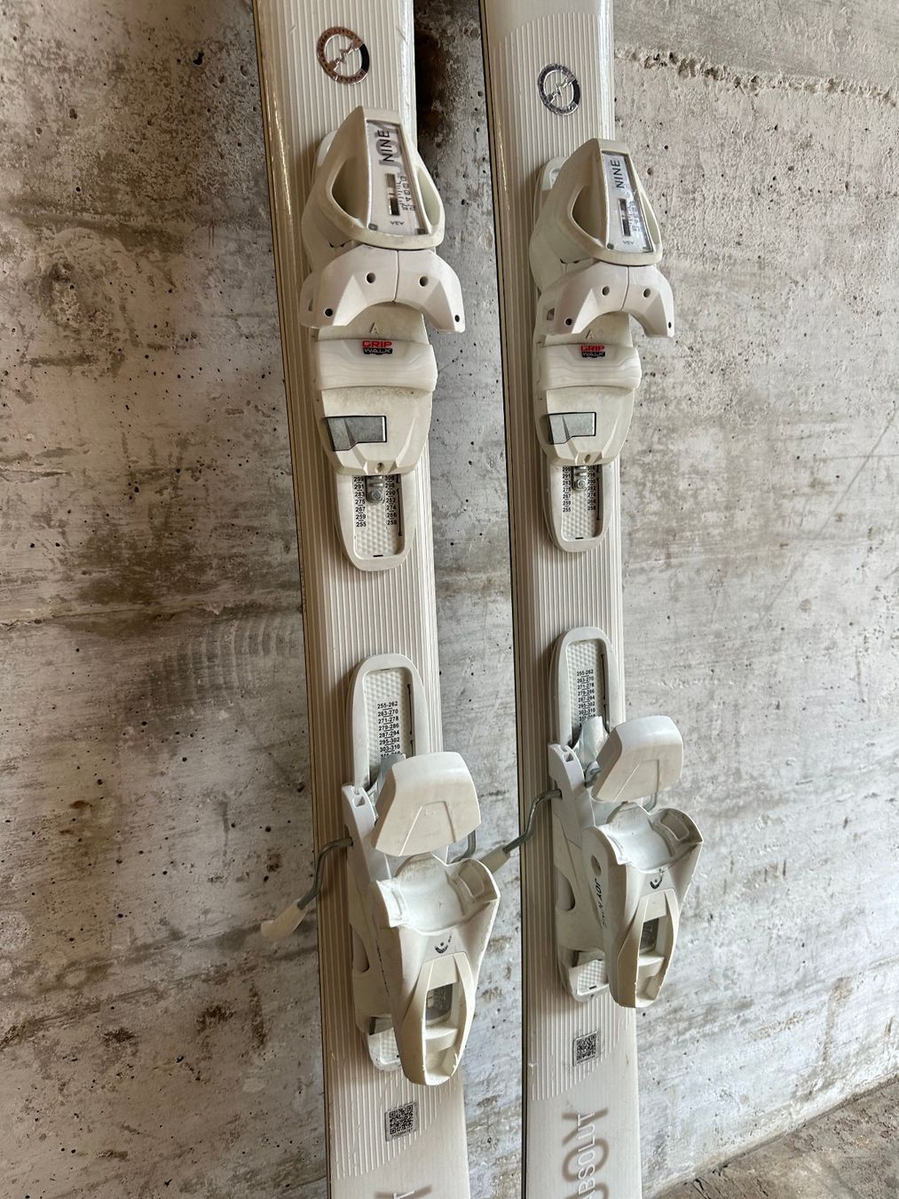 Head Sci: Head Joy Damen Ski 143CM – Usato da Emmenbrücke venduto da karkarkar 2