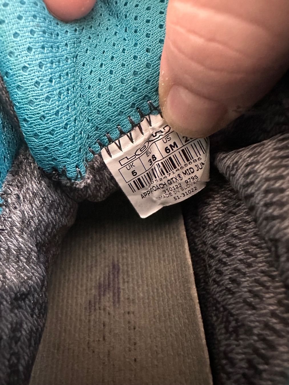 Lowa Scarpe per ragazzi: Lowa Wanderschuhe Gr. 38 mit Goretex – Usato da Rudolfstetten venduto da Joyw 4