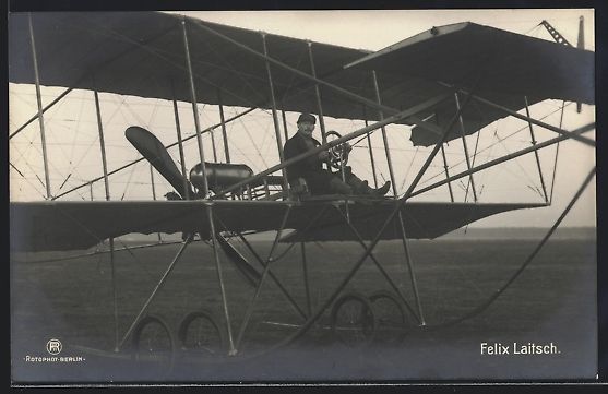 Foto & Poster: AK Felix Laitsch im Flugzeug – Usato da Berlin venduto da bartko-reher