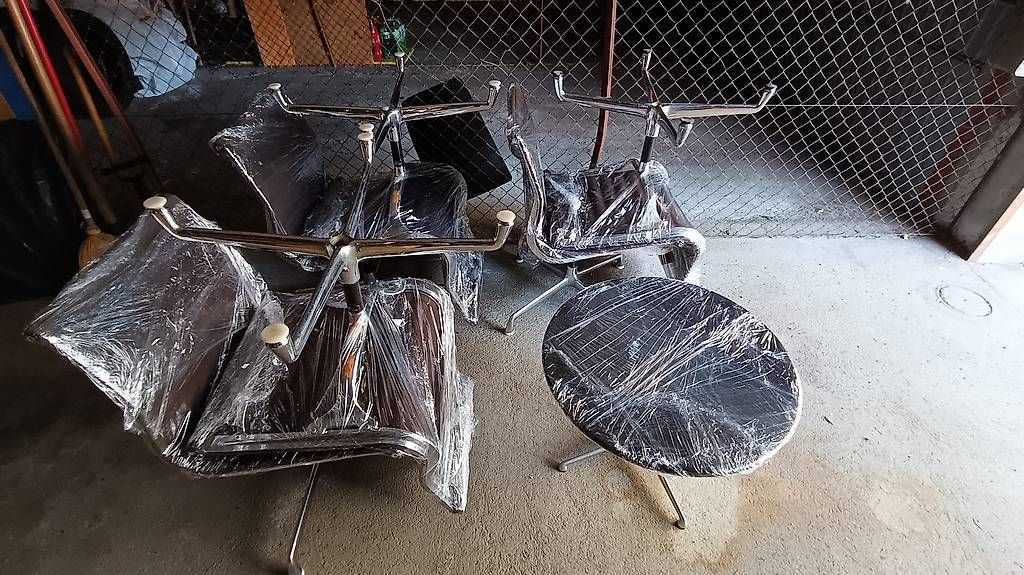 Vitra Sedie: Vitra EA 108 Sedia da ufficio von Eames, Marrone Hopsak – Usato da Bellinzona venduto da dis_p9p8 2