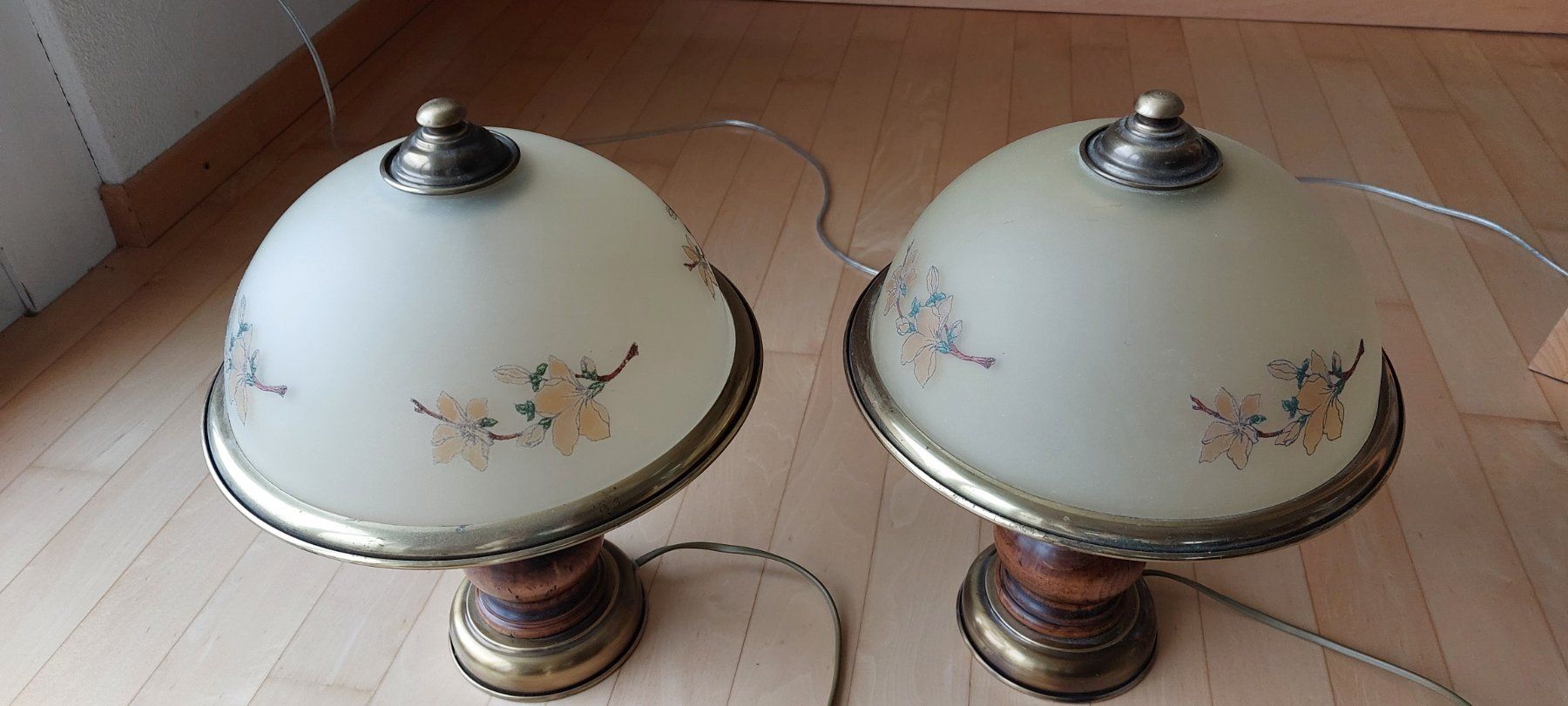 Lampade: Nachtischlampen – Usato da Hüntwangen venduto da Johngiro00 2