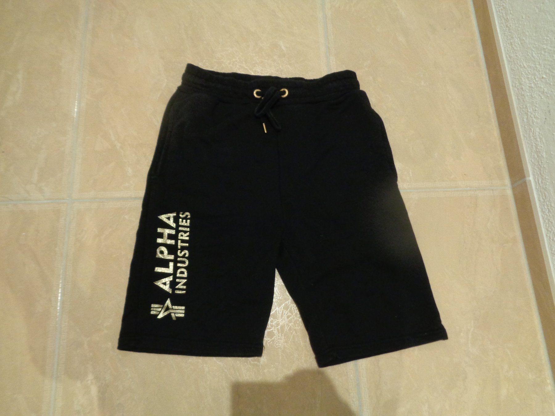 Pantaloni: Alpha Industries NWT SHorts, S – Usato da Klingnau venduto da Markus14