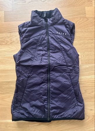 Falke Damen Training Weste schützt vor Wind & Kälte