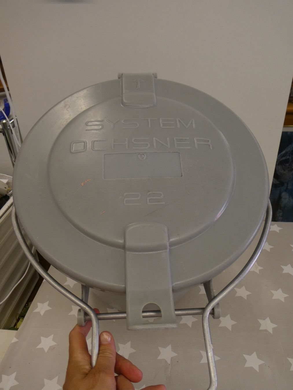 Ochsner Cestini per rifiuti: Ochsner Kübel Kunststoff Plastik 22 L – Usato da Rafz venduto da Powacaddy 1
