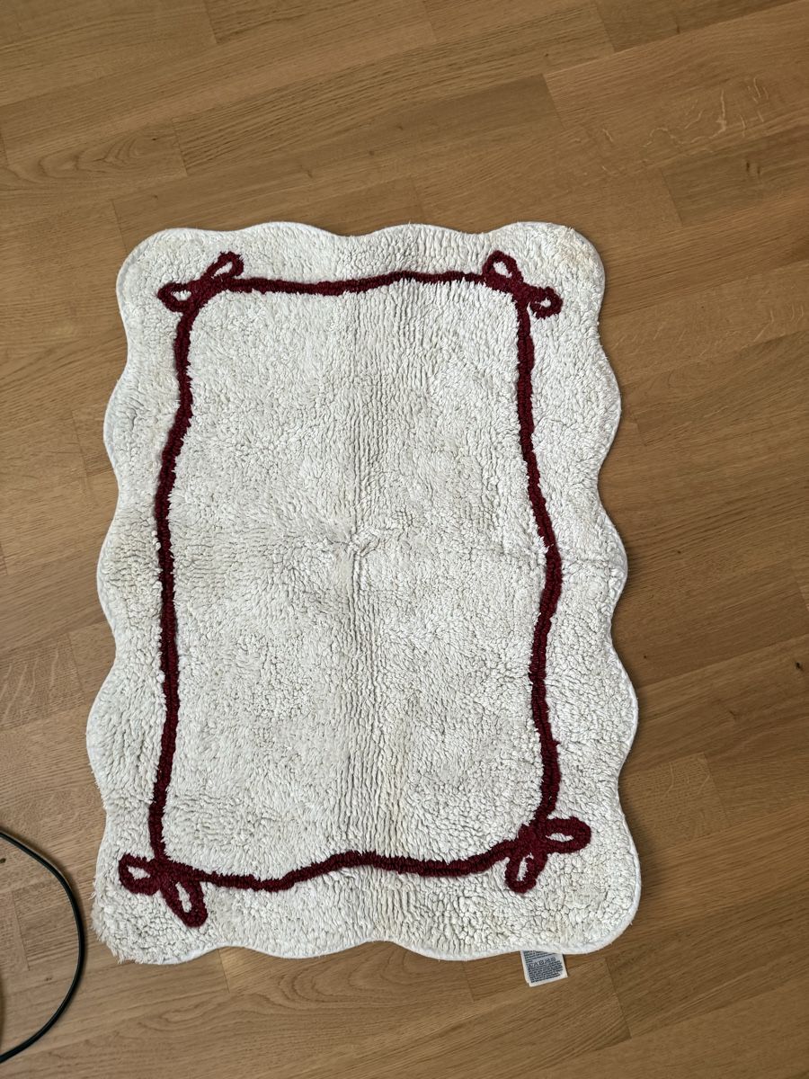 H&M Teppiche: Badezimmerteppich H&M Home – Gebraucht aus Mörschwil von Seegurke18