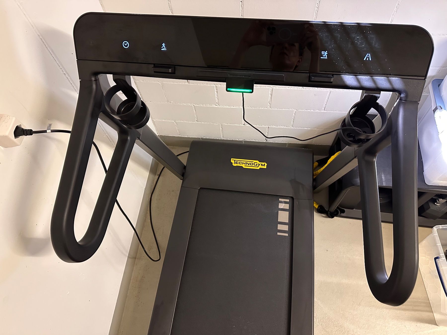 Technogym Hometrainer: Technogym Laufband, super Zustand – Usato da Küsnacht ZH venduto da Harobed18 1