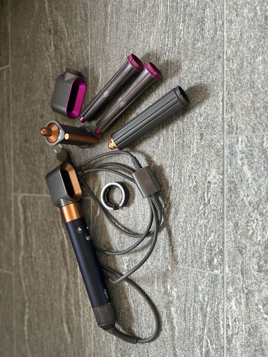 Dyson Asciugacapelli: Dyson Airwrap- Dunkelblau – Nuovo (secondo la descrizione) da Lumbrein venduto da luapac_amy 1
