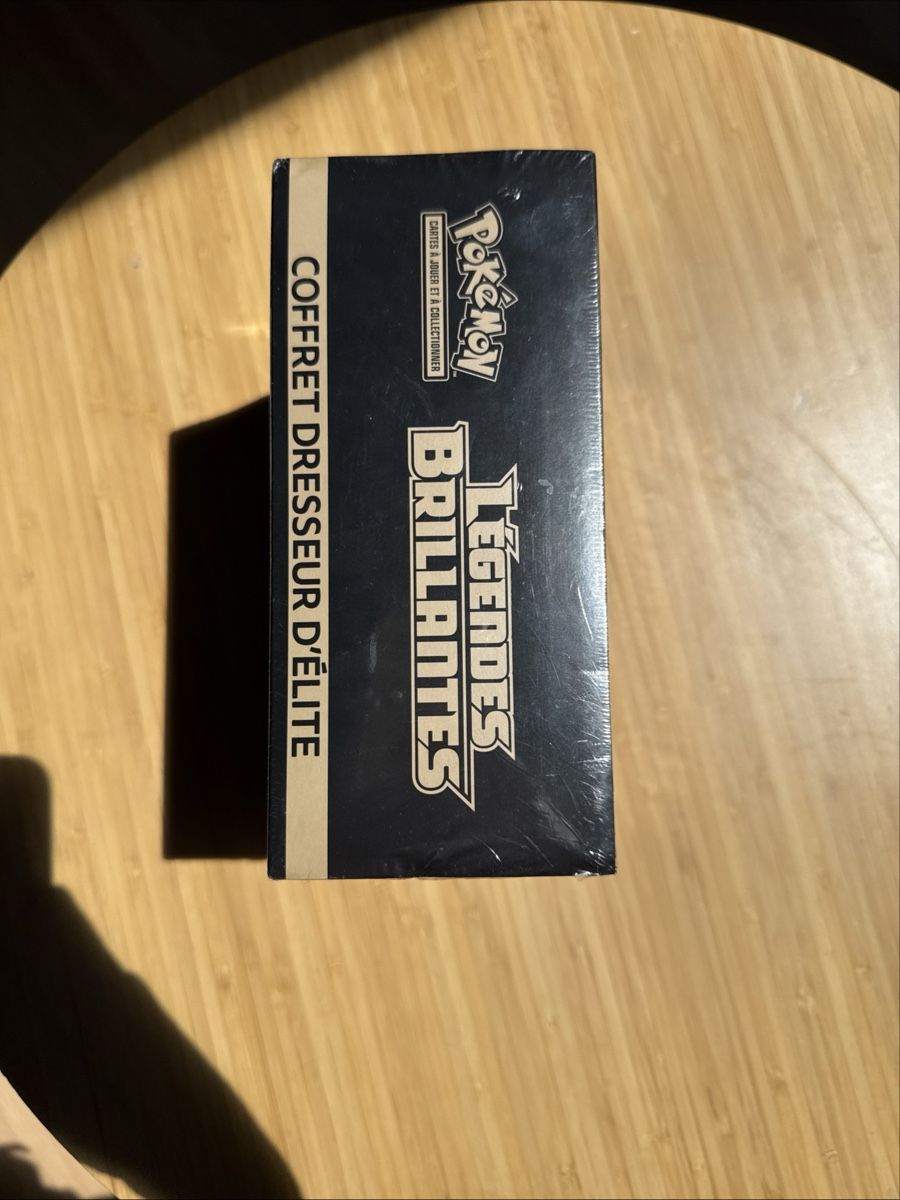 Pokémon Carte collezionabili: Pokémon ETB Légende brillante FR – Nuovo e nell'imballaggio originale da Haute-Nendaz venduto da non_mm22 1