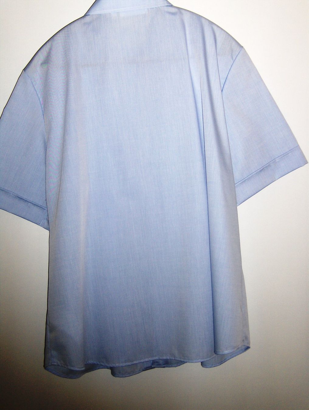 Camicette: Bluse ETERNA kurzarm  Grösse 44, Farbe hellblau – Usato da Dübendorf venduto da alracfo 1