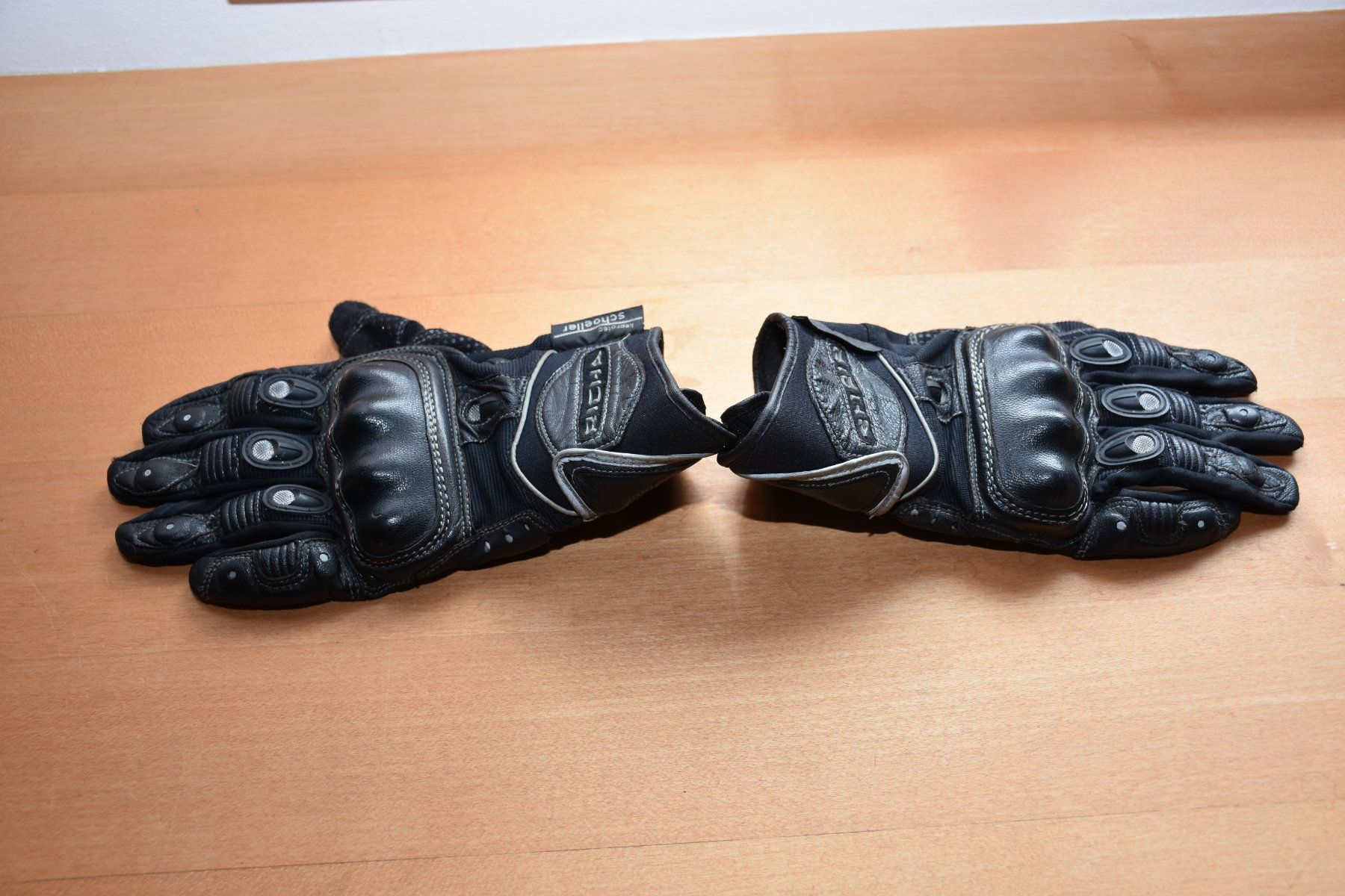 Guanti & manicotti: MOTORRAD HANDSCHUHE RITCHA – Usato da Seuzach venduto da Ladina3 2