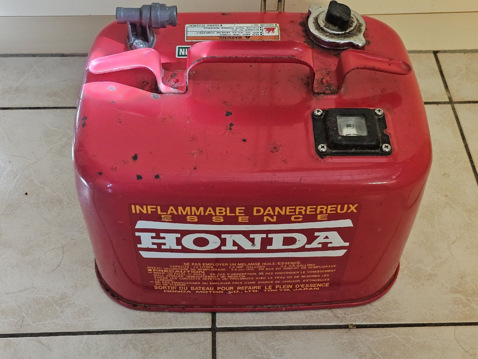 Honda Accessori per altri veicoli: Honda Benzintank 13L – Usato da Meisterschwanden venduto da Hummer21 3