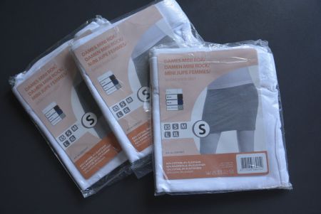Miniröcke, 3 Stk. noch originalverpackt, Grösse S