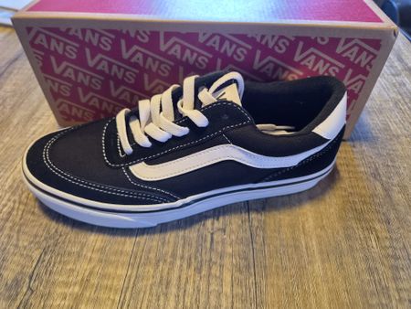 Vans NEUVE T39
