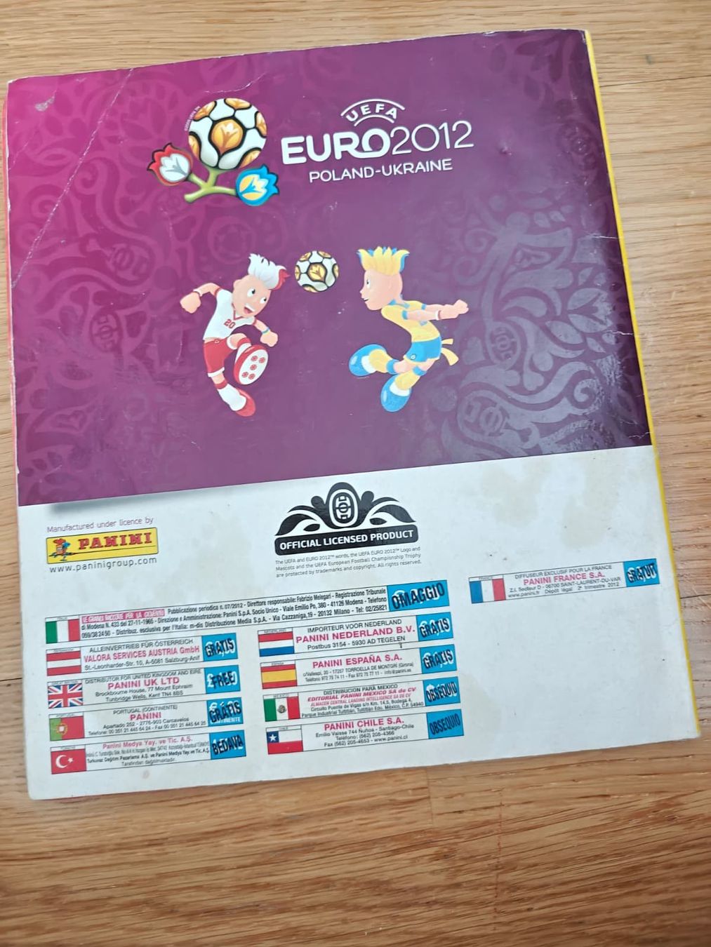 Panini Album: Panini EURO 2012 Album komplett – Usato da Wil SG venduto da YunaMei 3