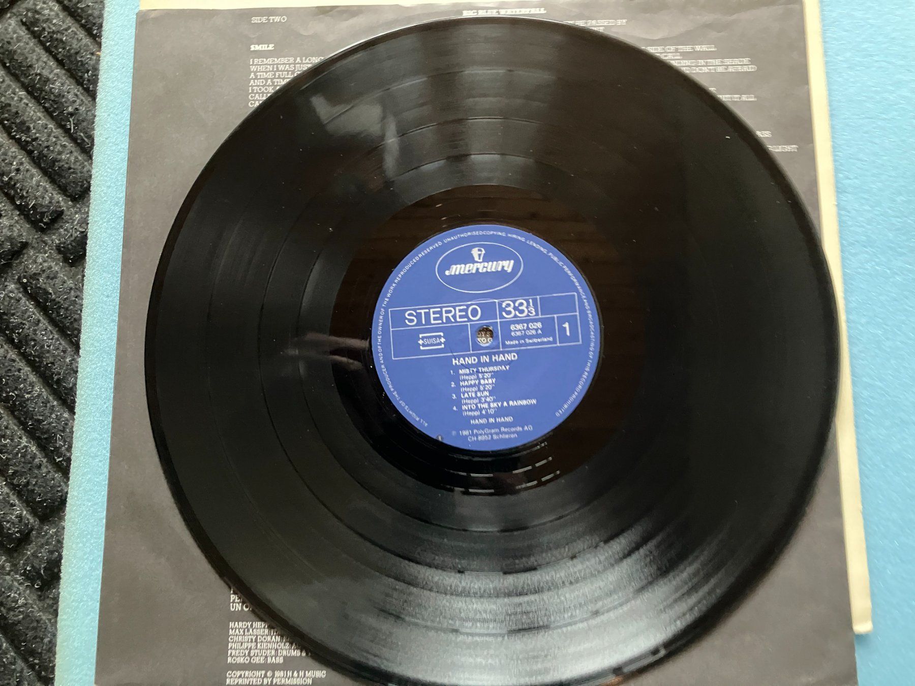 Dischi in vinile: Hand In Hand – Usato da Aarwangen venduto da Jukebox3 4
