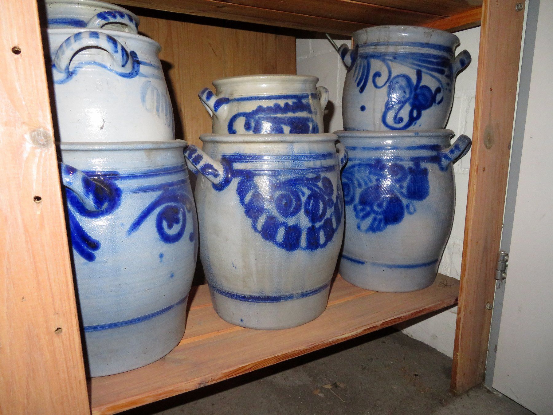 Pentole: Sammlung grau/blauer lasierter Steinguttöpfe 18 Stück – Usato da Zofingen venduto da Schekke 2