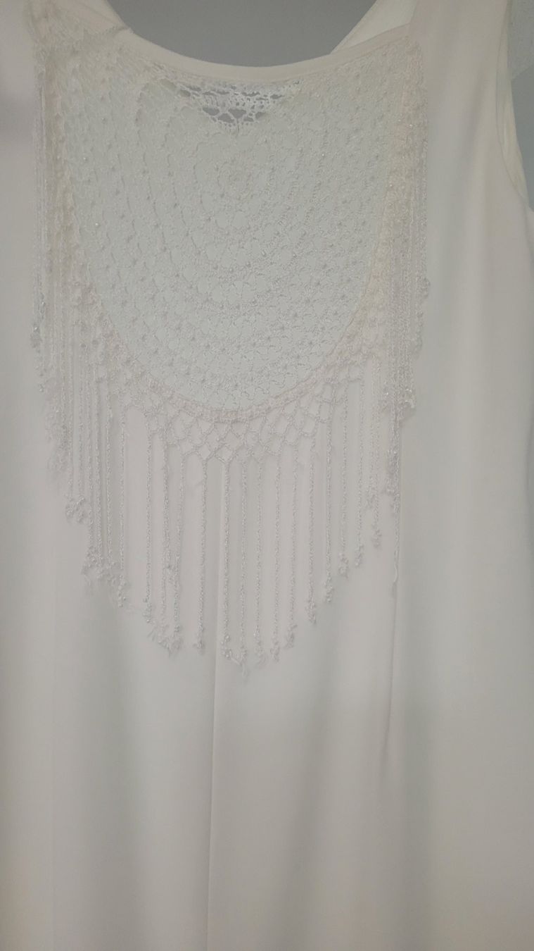 Kleider: Kleid weiss lang mit Spitze und Perlen Grösse 40 – Gebraucht aus Herznach von raycecile 1