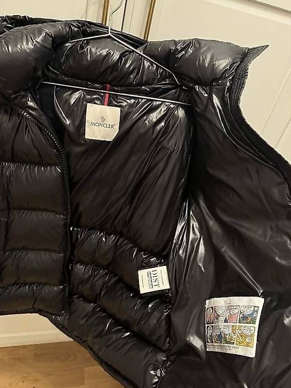 Jacken: Moncler Winterjacke – Gebraucht aus Frenkendorf von giu_gl5c 2