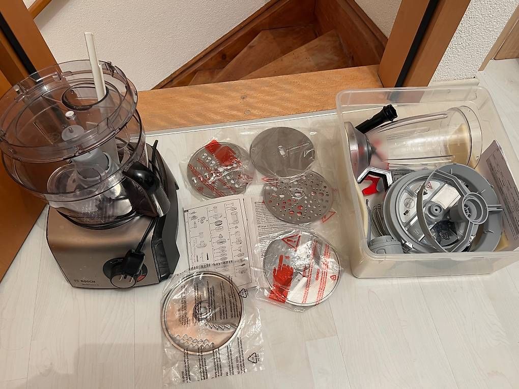 Appareils de cuisine: BOSCH MultiTalent 8 Kuchenmachine  – D'occasion à Zug par Chihuahua0 1