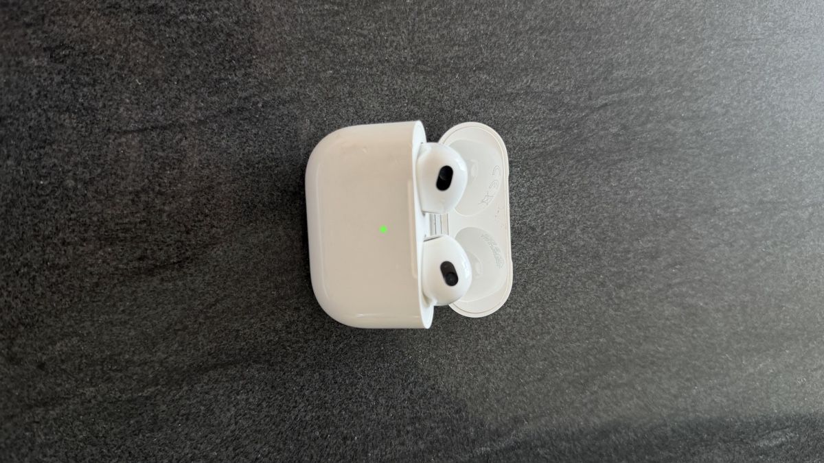 Apple Kopfhörer: Apple Air pods 3. Generation – Gebraucht aus Veltheim AG von KimiSinger 1