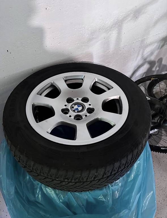 BMW Cerchioni: BMW Winterkompletträder – Usato da Luterbach venduto da Meed_333