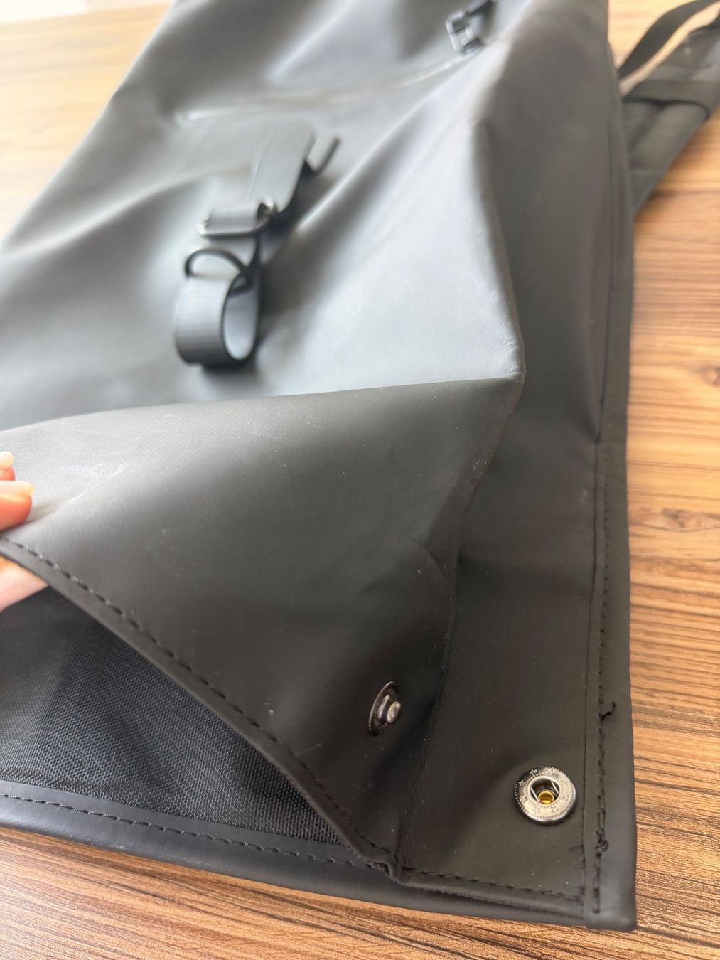 Rains Zaini: RAINS Rolltop Rucksack – Usato da Horgen venduto da pam_l6cc 4