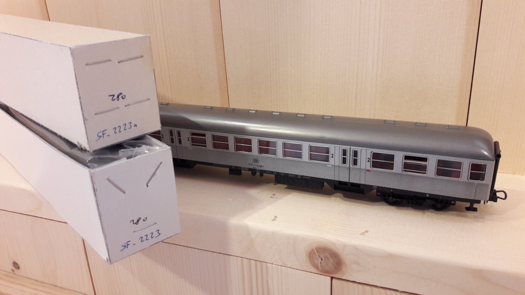 Modelleisenbahnen: Röwa HO DC : DB voiture "B" de banlieue – Gebraucht aus Buttes von Cafe2005 9