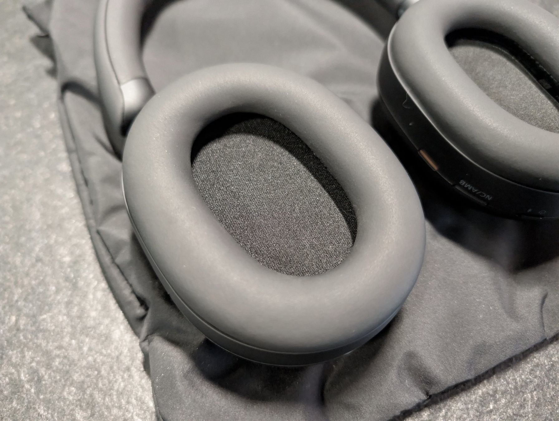 Sony Kopfhörer: Sony WH-1000XM5SA – Neu (gemäss Beschreibung) aus Magden von MMandir 6
