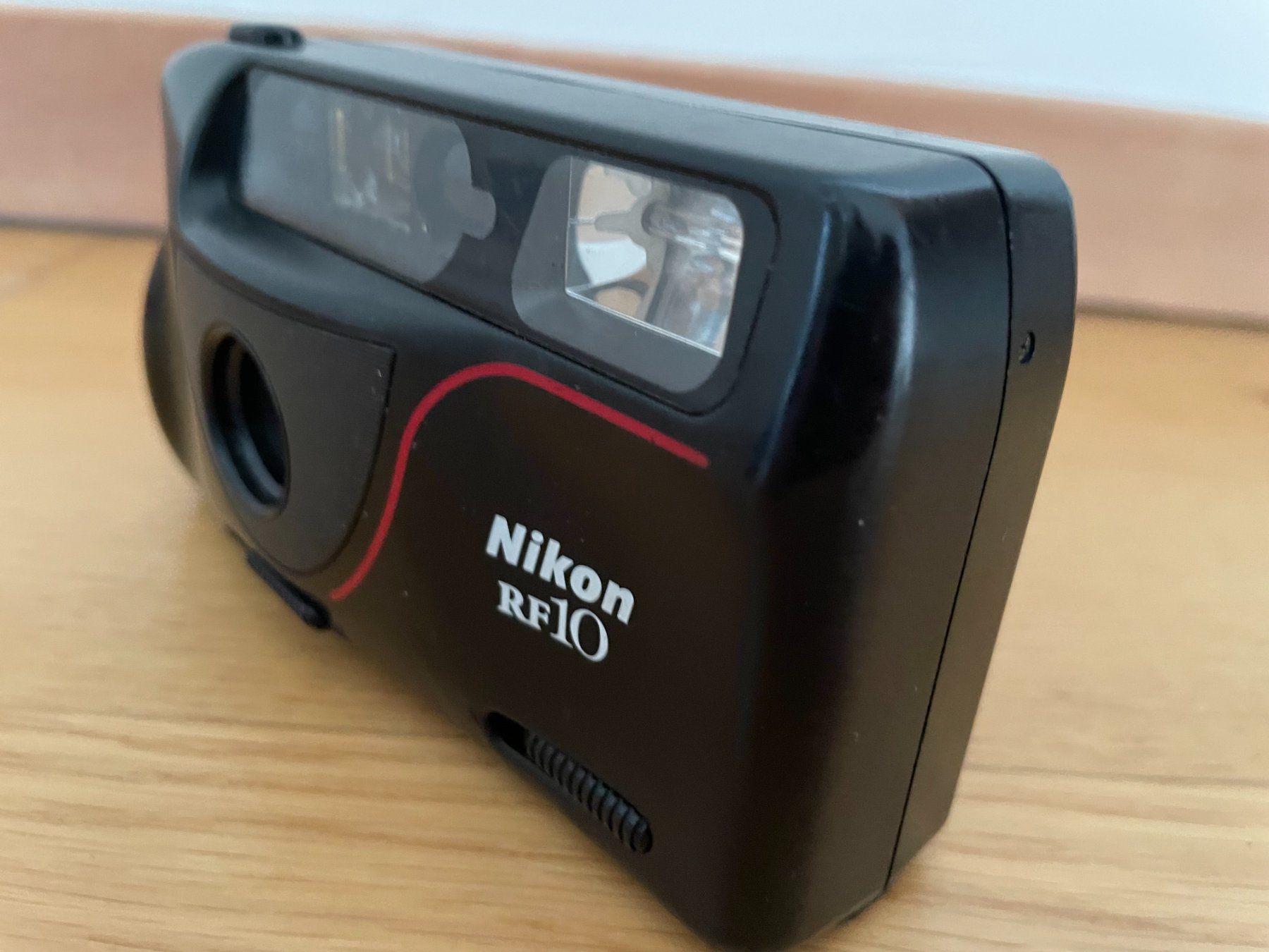 Nikon Kamera: Nikon RF10 – Defekt aus Petit Lancy von gil_hr6v 5