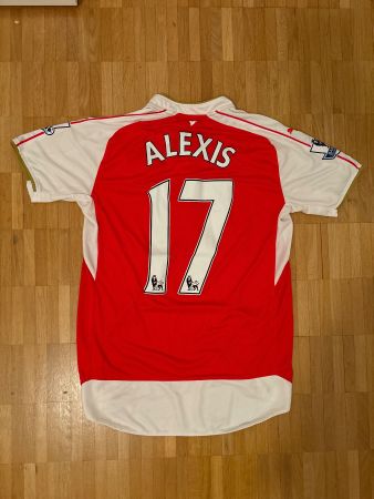 2015-16 Arsenal Home Shirt Alexis Sanchez #17 - (M)