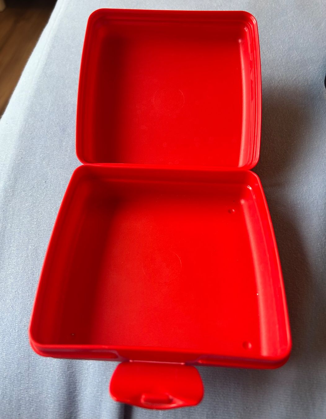 Tupperware Contenitori & Simili: Tupperware Box mit Herzmuster – Nuovo (secondo la descrizione) da Hirzel venduto da ange4586 1