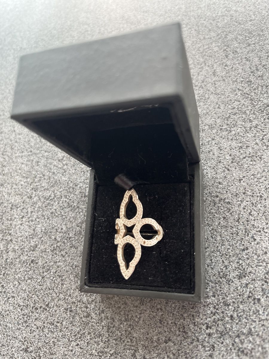 Thomas Sabo Anelli: Bague Thomas Sabo, argent 925, taille 50 – Usato da Romont FR venduto da cat_j6ww 3