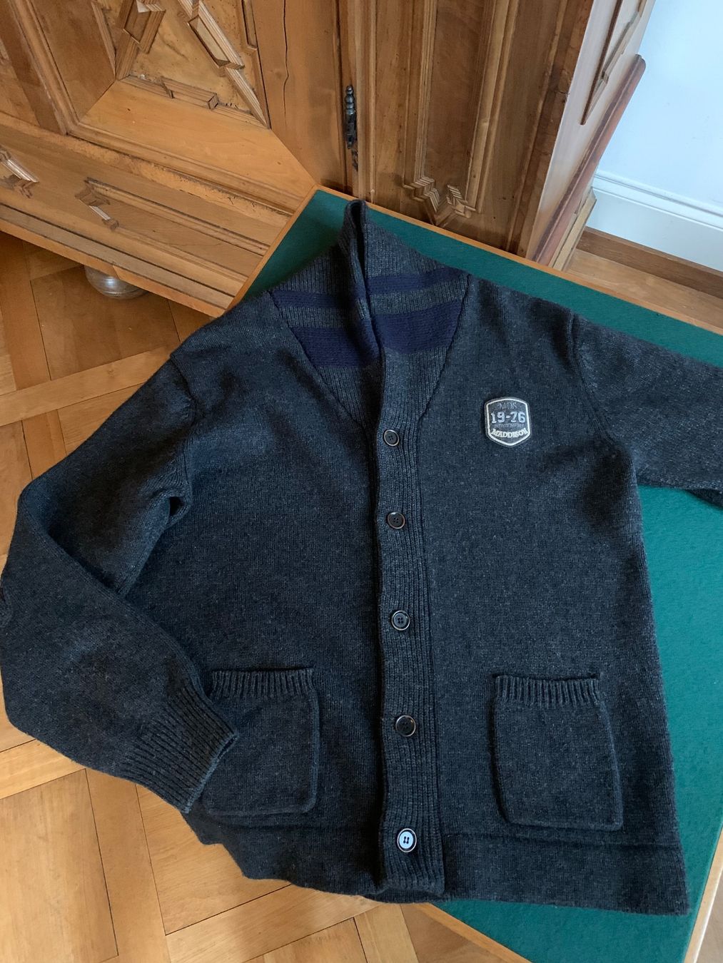 Maddison Jacken: MADDISON Strickjacke / Wolle /  Größe: XXL – Gebraucht aus Interlaken von Bona55 5