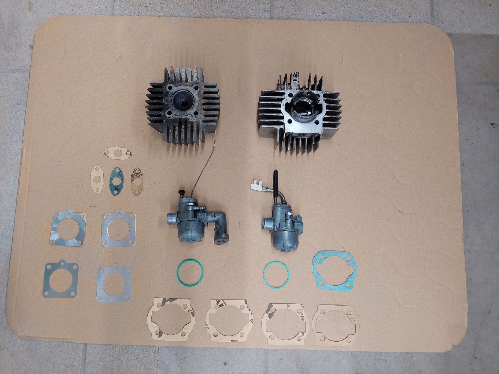 Altri prodotti elettronici: Zylinder,Kopf.Vergaser,div.Dichtungen – Usato da Eiken venduto da GisigerBIB