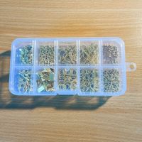 Schmucksortierbox mit Zubehörteilen goldfarben