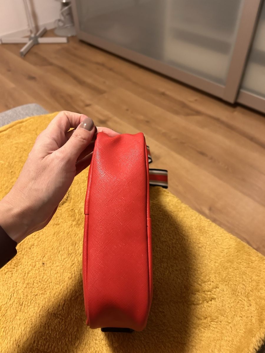 US Polo Borse da donna: Sac US POLO ASSN rouge – Usato da Noville venduto da Malik2017 5