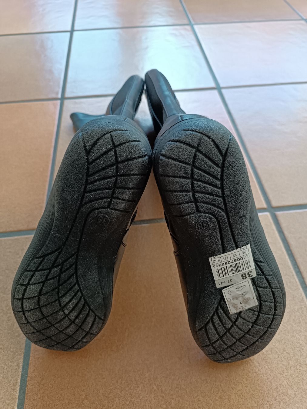 Scarpe per ragazze: Bottes noires neuves, taille 38 – Nuovo e nell'imballaggio originale da Bevaix venduto da dusspe 4