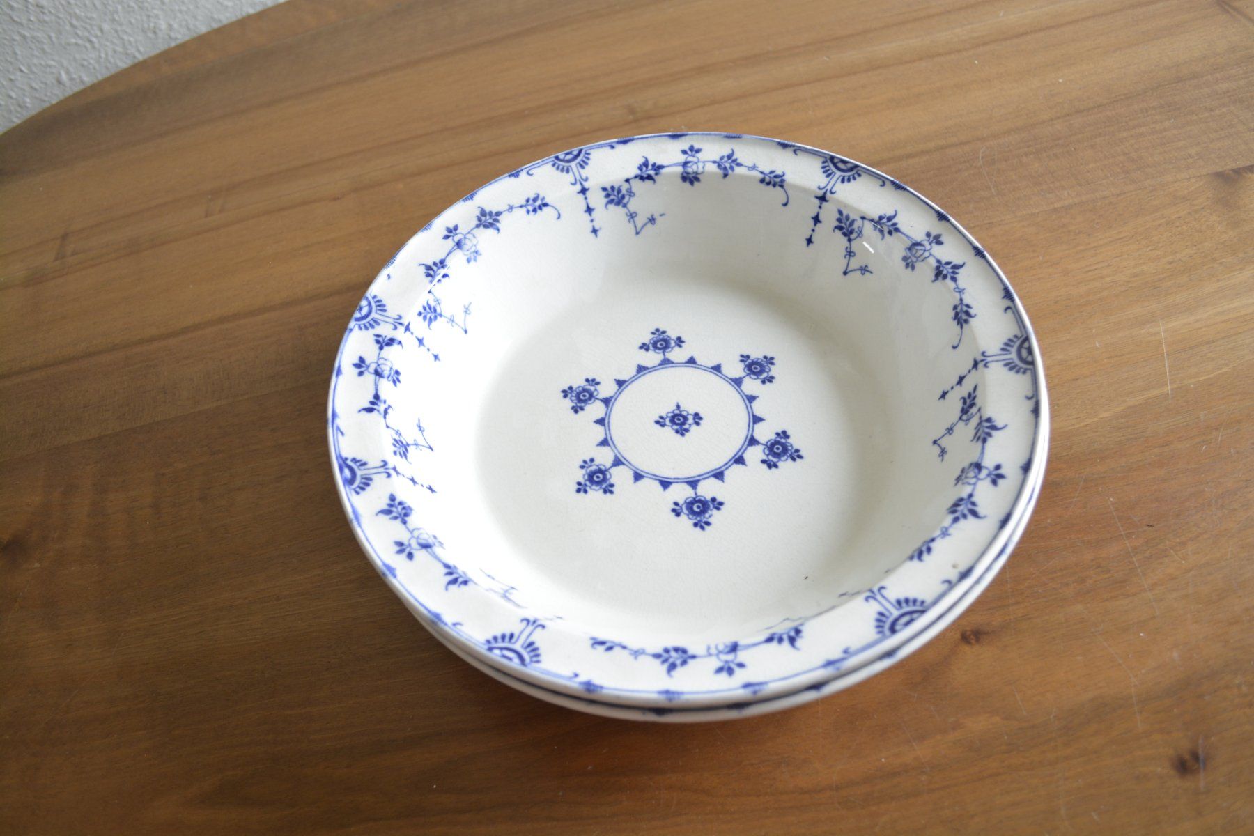 Assiettes: Tiefe Teller Minton "Danish" 2-teilig – D'occasion à Brunnen par Kloster_Ingenbohl